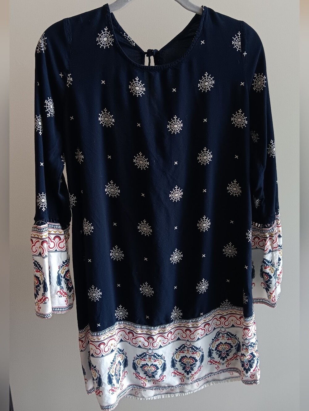 Charming Charlie Navy and White Printed Tunic with Red Accent